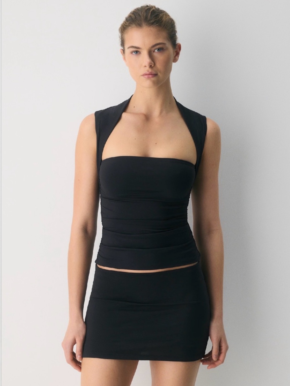 Aritzia Original Contour Flourish Top